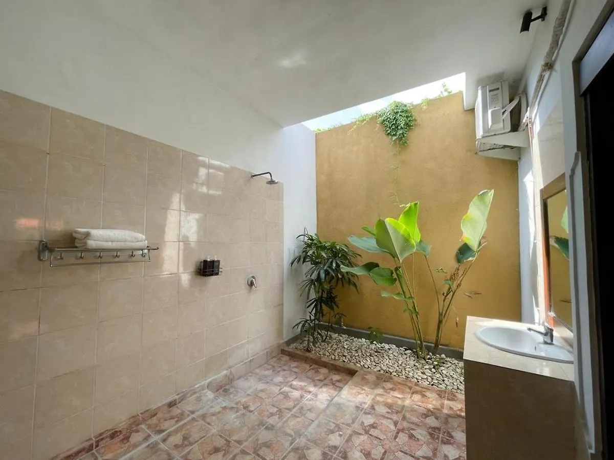 The Lavana Bali Radiance Arjuna Villa Seminyak אינדונזיה